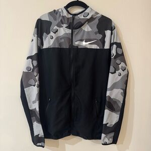 Nike Dri-FIT Hooded Full Zip Windbreaker Jacket Gray Black Camo Size Small